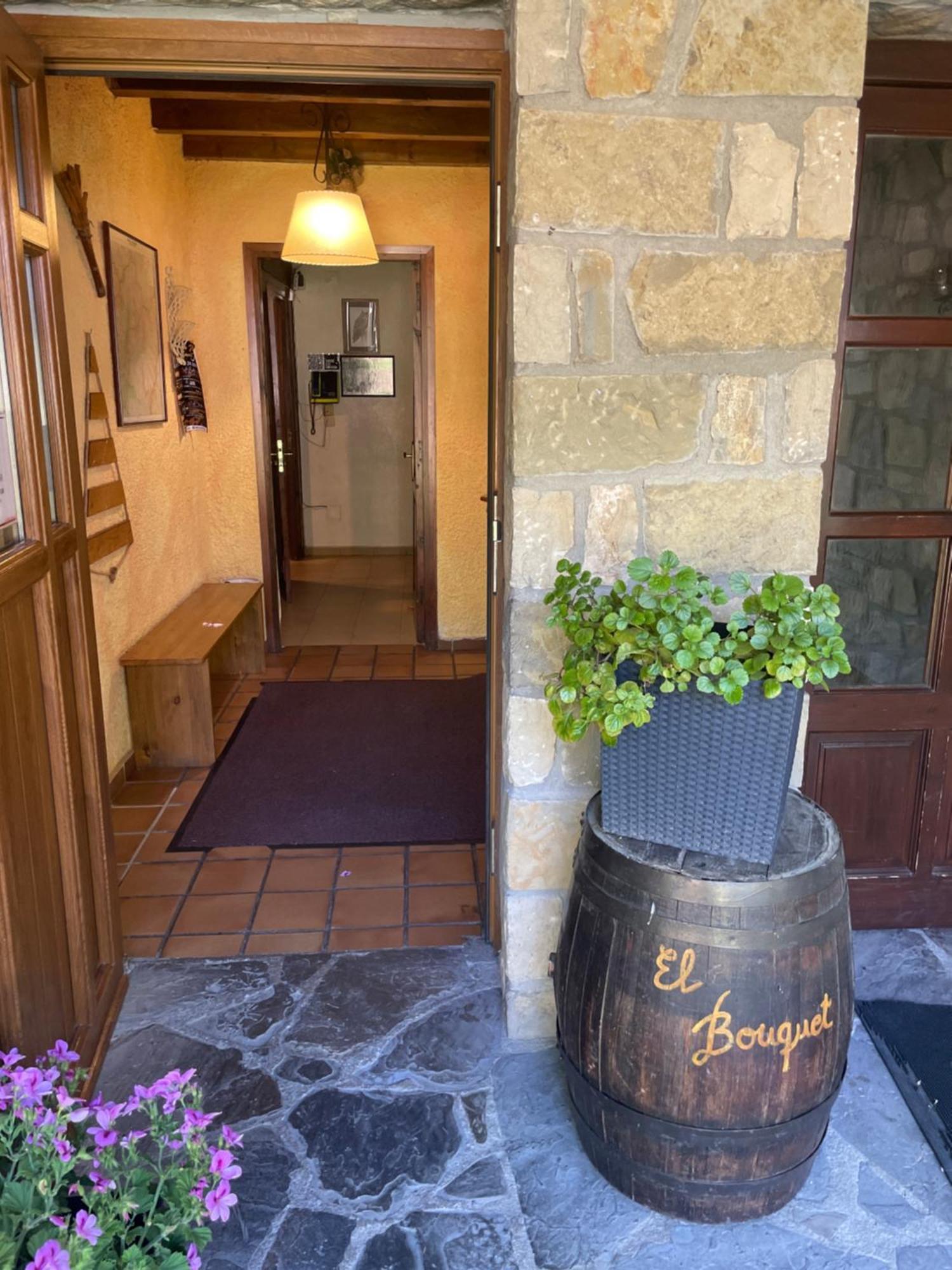 El Bouquet Hotel Пла де л'Ермита Екстериор снимка